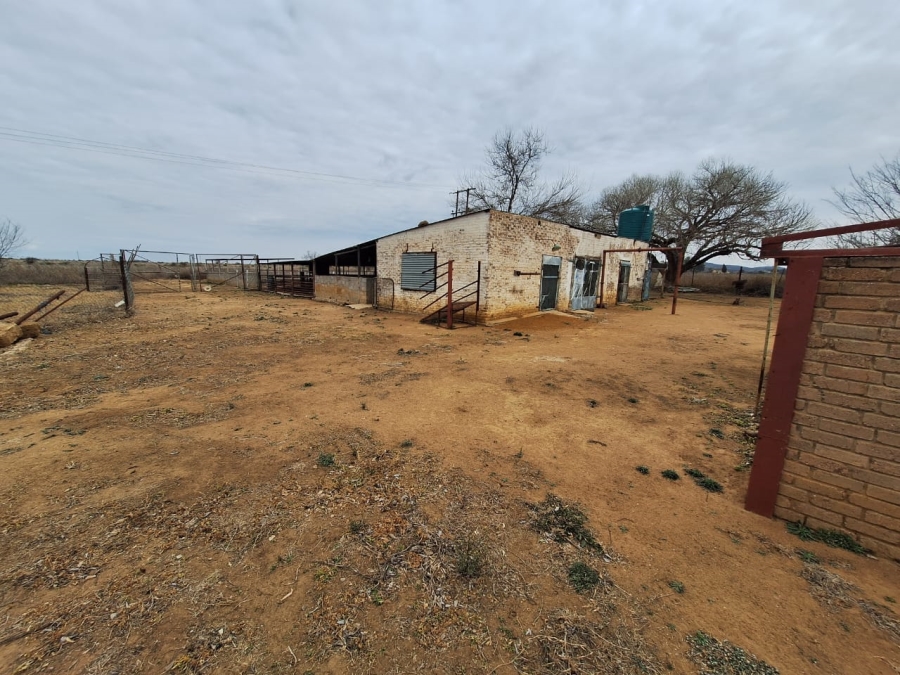 3 Bedroom Property for Sale in Hartbeesfontein North West